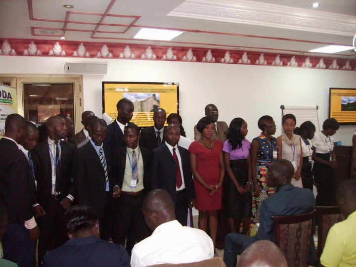 Humanitaire: Akoda Assurance au secours des démunis